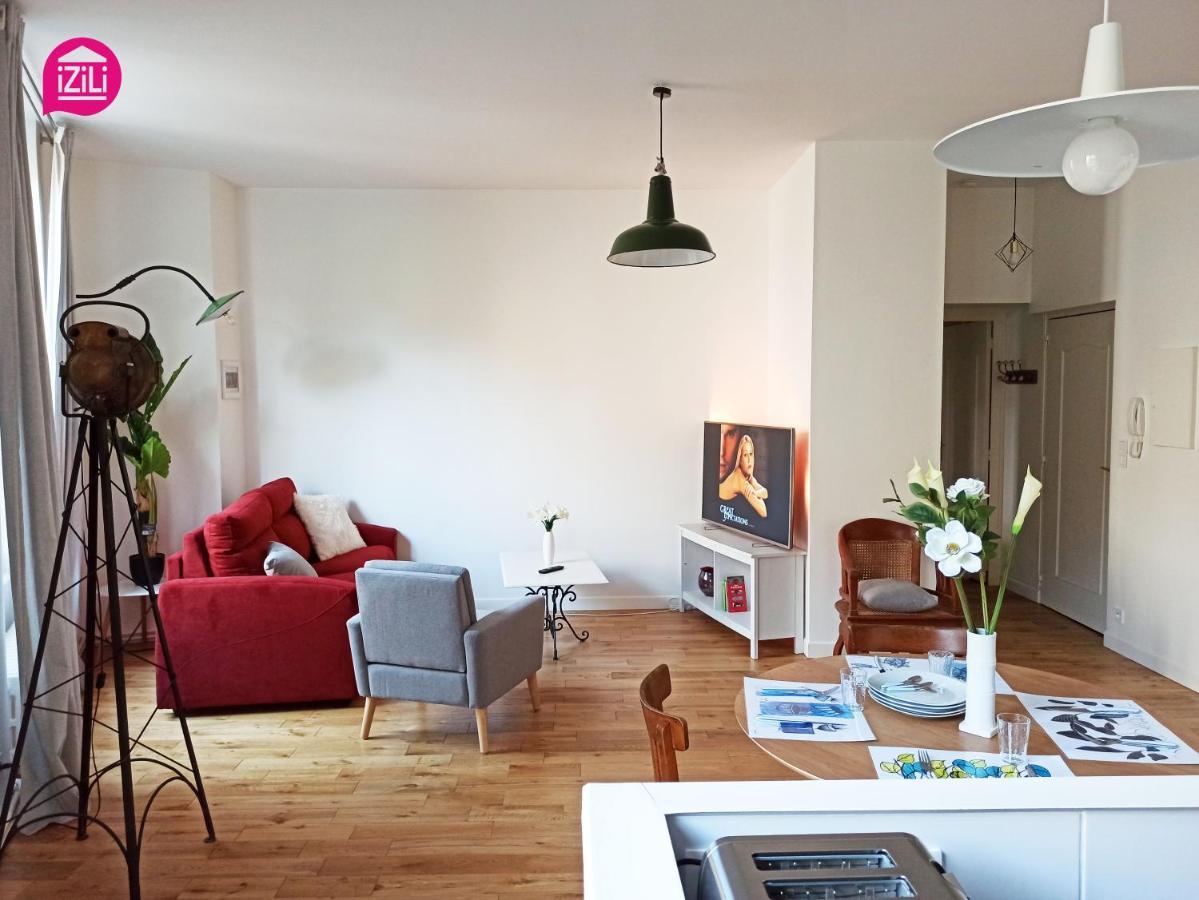 Appartement Le Descartes By Izili - Calme&confort En Hypercentre Poitiers